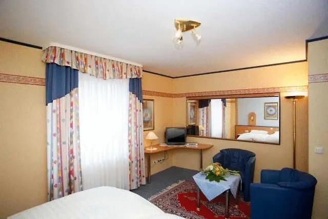 Hotel Munsterer Hof 3*